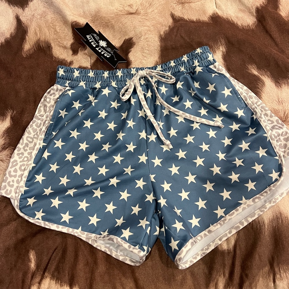 Crazy Train - Stars & Leopard Shorts